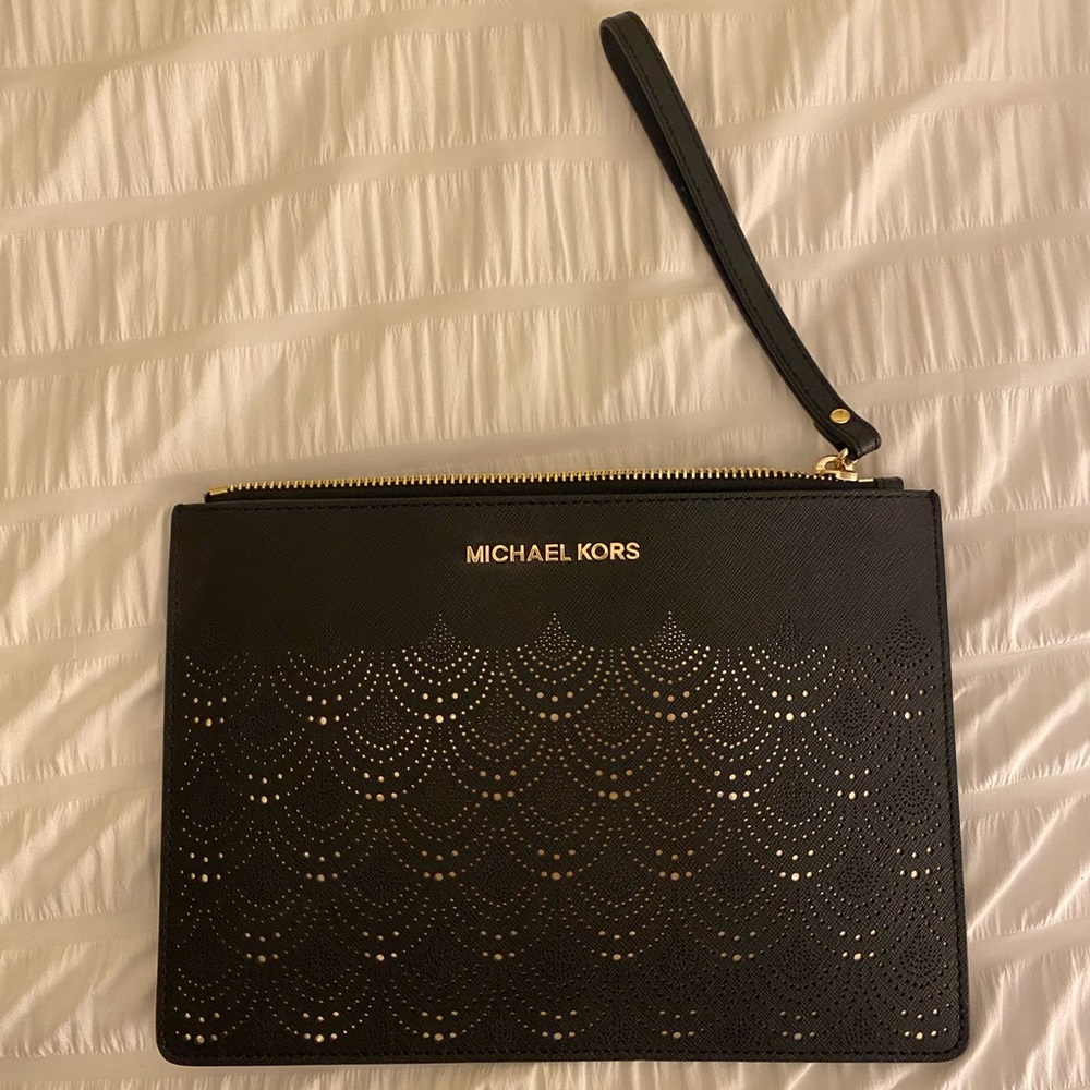 NWT Michael Kors Clutch/Insert